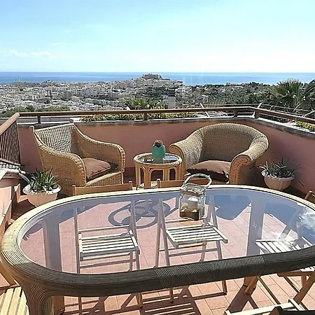 Arenella Casa de Férias